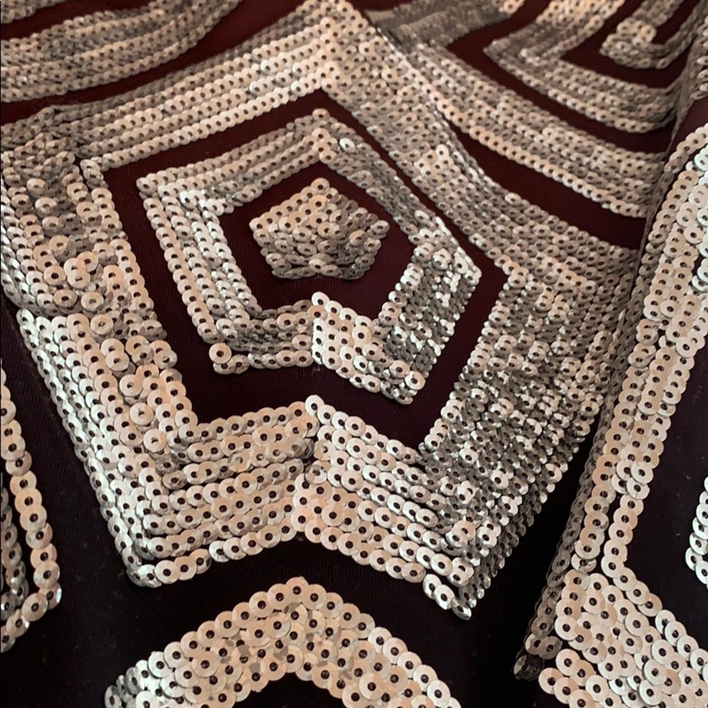 Dress - Picture 4 of 6